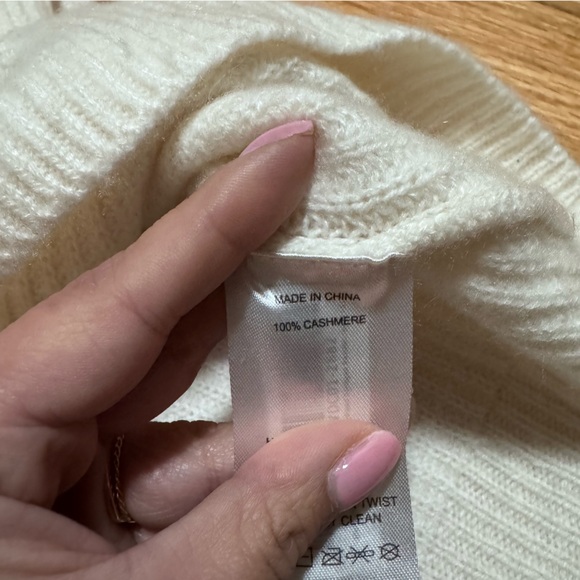 QUINCE Mongolian Cashmere Oversized Boyfriend Cardigan Sweater Heather Ivory - Picture 9 of 9